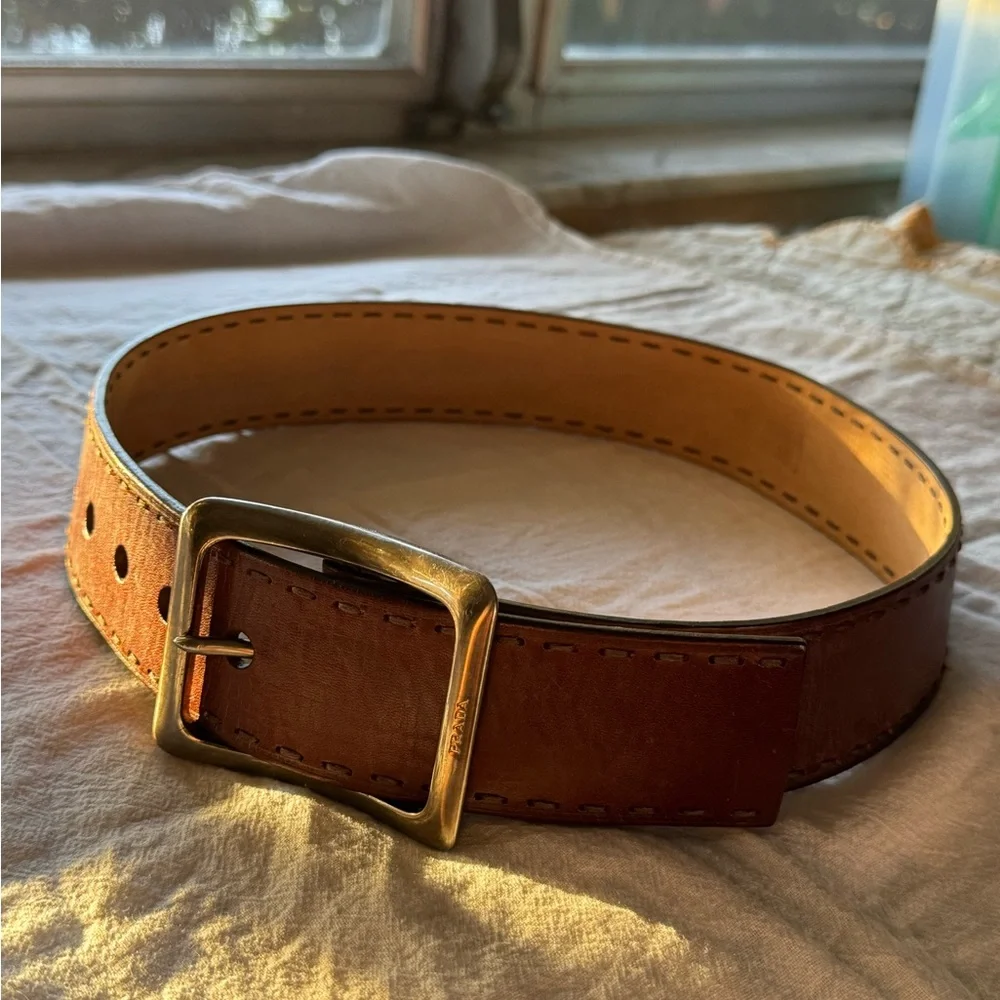 Prada Brown Leather Belt with Gold Buckle - New - Picture 1 of 5